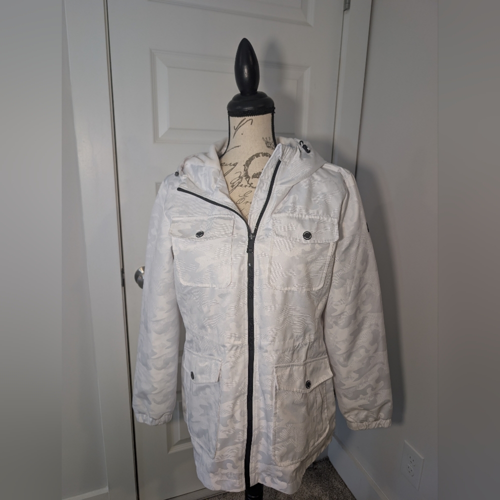 Michael Kors Camouflage White Patterned Hooded Jacket With Pockets Size L